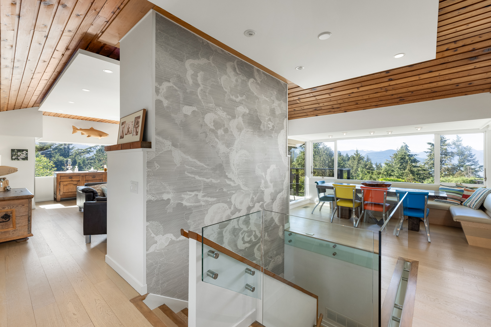 6485 Madrona Crescent